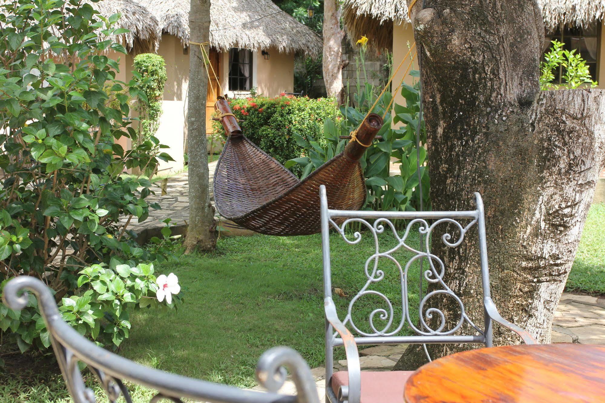 Hotel Mariposa León Eksteriør bilde